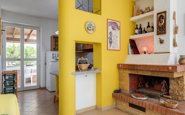 Splendid Holiday Home in Pozzallo With Garden