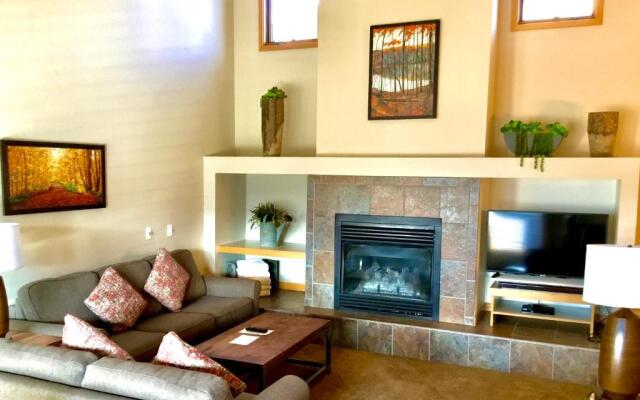Gold Point Resort Breckenridge by Vacatia