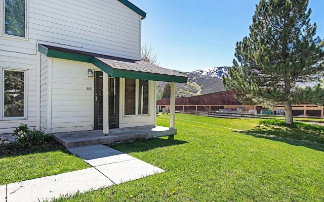 Park City Central by Casago