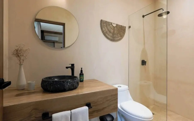 Hidden Gem With Private Pool and Rooftop Terrace