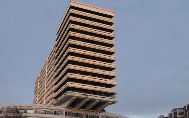 Paris Expo 2 Residence