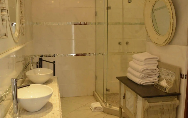 Sandton Boutique Hotel - 28A On Oxford