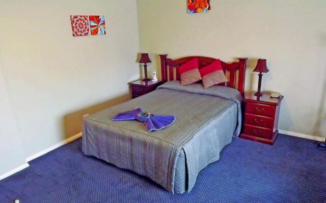 Castlereagh Lodge Motel