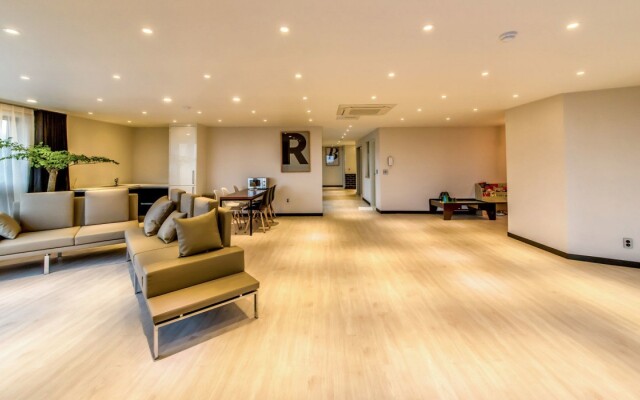 Jeju Nine Boutique Hotel