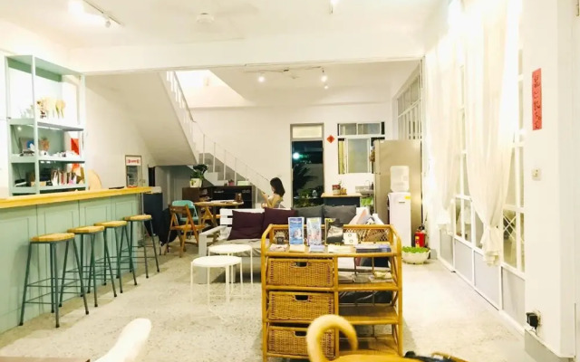 Day Risen Hostel