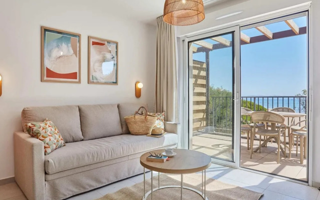 Newly Built Studio Near the Beach