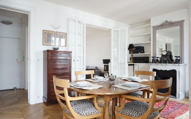 Porte Dauphine - 3 pièces - 90 m² - Paris 16