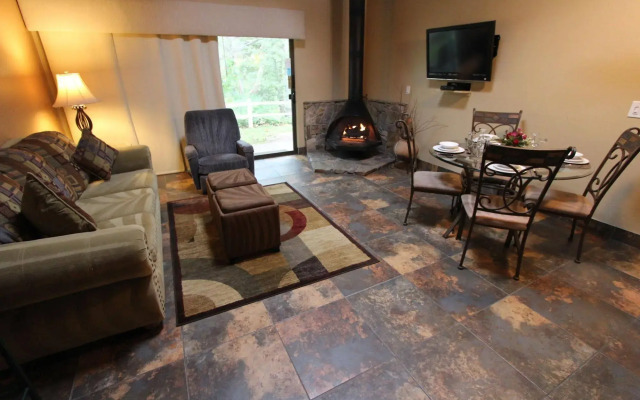 Villas at Poco Diablo by VRI Resort
