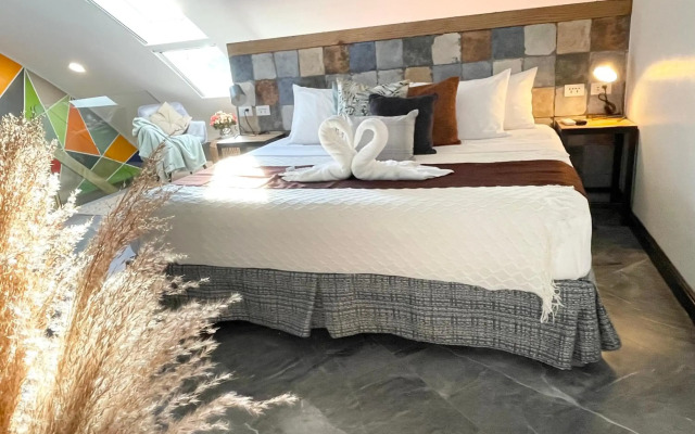 CLOCKWORKORANGE Luxury Suites
