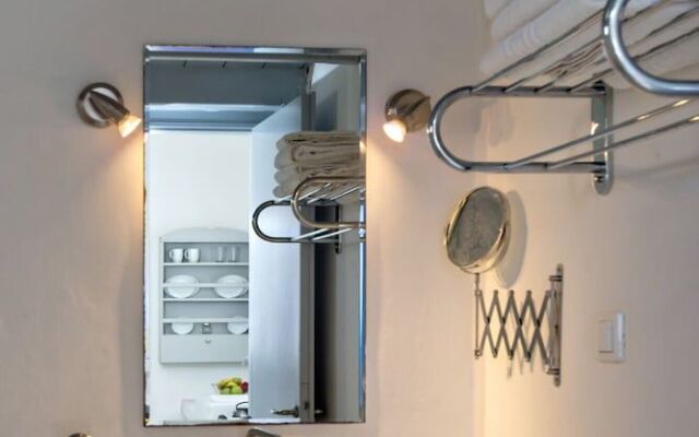 Violet House Agios Sostis