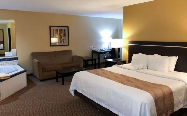 Quality Inn & Suites Sun Prairie Madison East