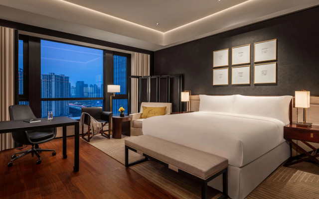 Fairmont Wuhan – Guest Rooms – Wuhan