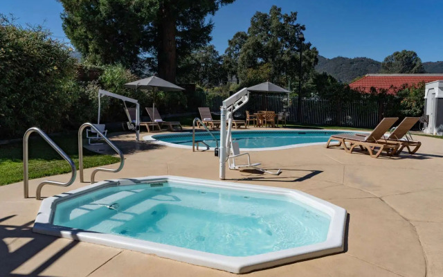 Super 8 by Wyndham Ukiah