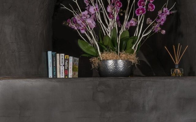 Alta Mare By Andronis