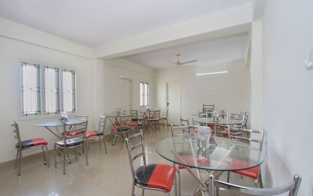 OYO 10258 Hotel Hibiscus Hebbal