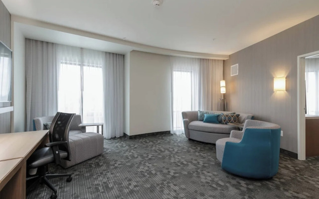 Courtyard South Bend Downtown