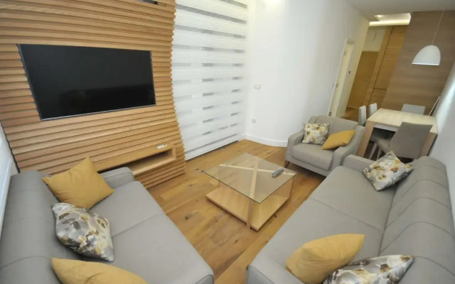 I&E Apartments - Rozino