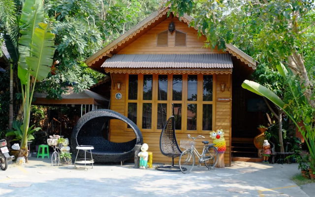 Ruan Benjakan Resort