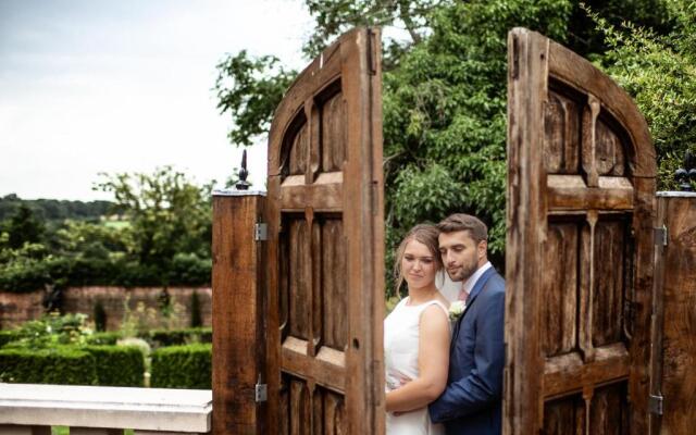 Nuthurst Grange Country House Hotel