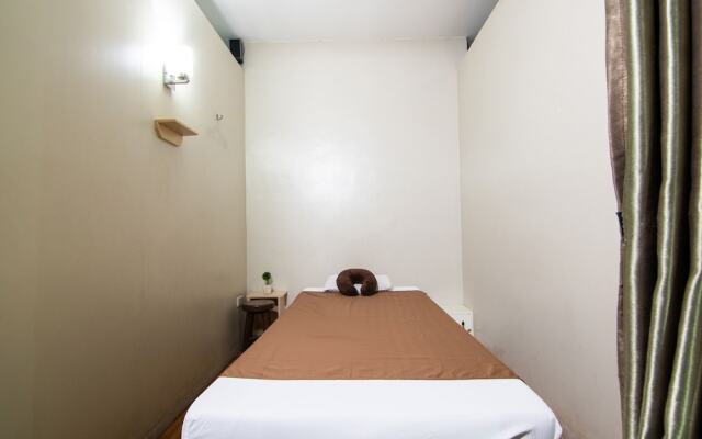 OYO 482 Sitio Manuel Hotel