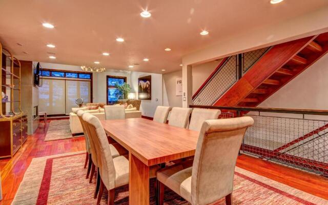 607 Deer Valley Drive