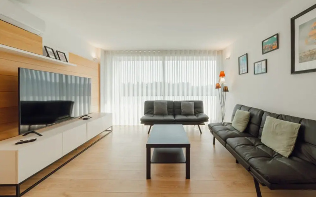 Amazing Riverview Apartment w Pool by Vacationy
