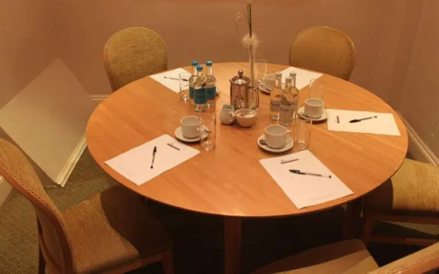 Millhouse Hotel And Riverside Restaurant