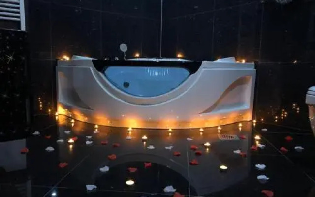Hotel New Golden Place