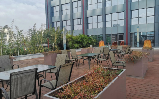 Hillman International Apartment (Gongbei Port Zhongan Plaza)