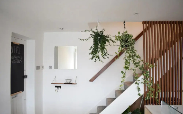 2 Bedroom Apartment in Bethnal Green