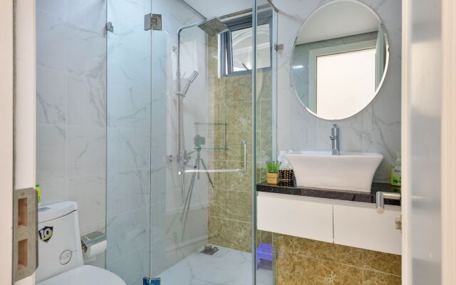 Gold View Apartment Floor 18