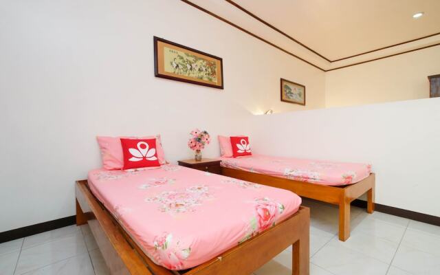 ZEN Rooms Mahogany Upland Dumaguete