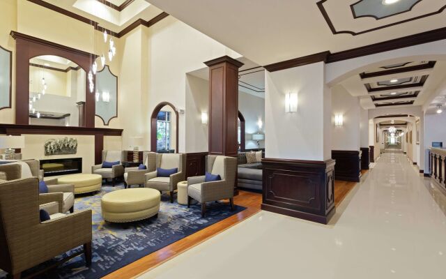 Hampton Inn & Suites Wellington