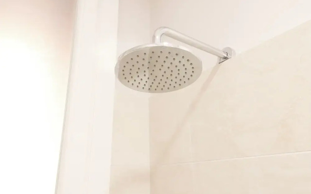 Rome Flat 42 by Ghor