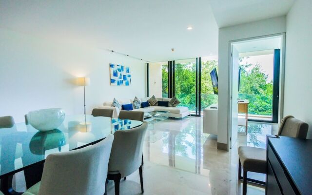 Oceana 232 Playa del Carmen Condo with Pool and Sundeck Area by RedAwning