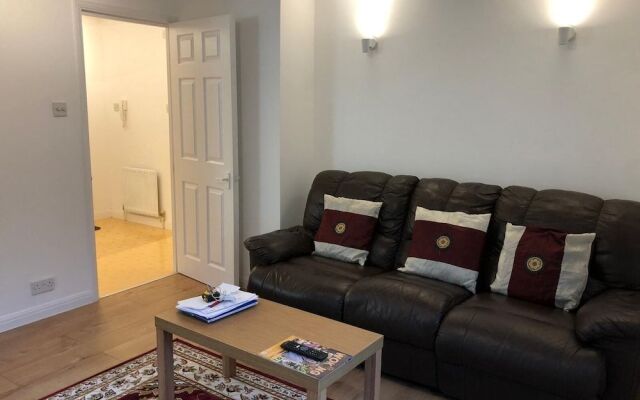 Oaklawn Serviced Apartments