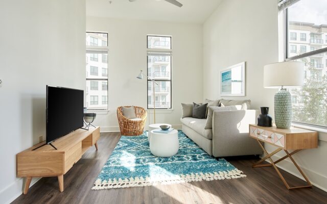 Sonder — Steelhouse