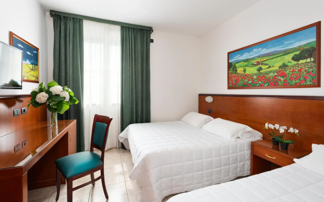 Rivoli Hotel