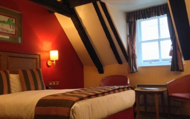The Catherine Wheel Wetherspoon Hotel