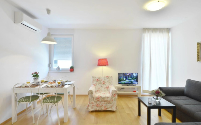 Apartment Karlo