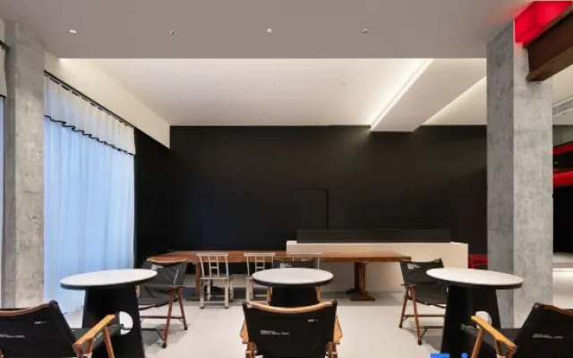 Jingdezhen Taoxichuan Creative Plaza Hotel