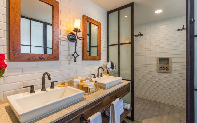 Vista Encantada Spa Resort & Residences