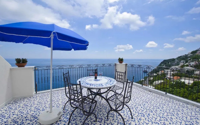 Amami Viaggi - Villa Virginia