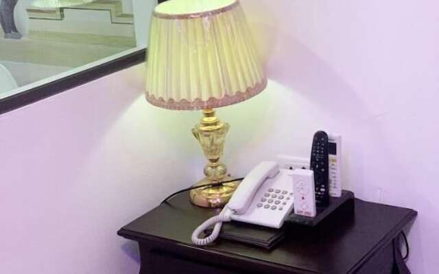 Hoang Gia Hotel Dong Tru -by Bay Luxury