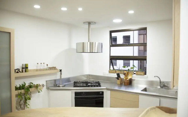 Large Apartment Poblado By Nomad Guru