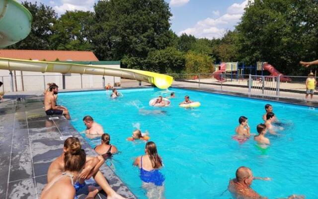 Mulder's vakantiehuis, Jaarplaats 108 op recreatiepark de tien heugten