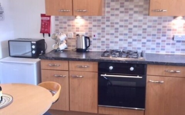 Nine Oaks Apartment