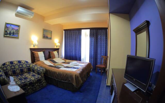 Jupiter hotel