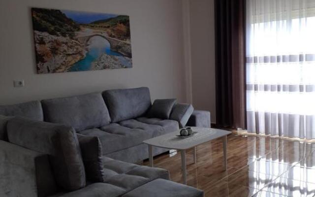 Drini Apartments