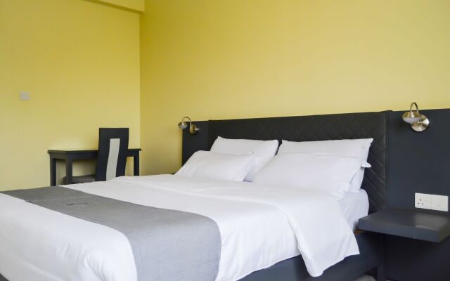Dana Hotel